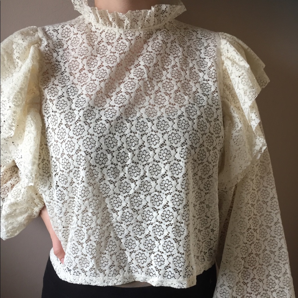 New! Zara Ivory lace long sleeve blouse size M